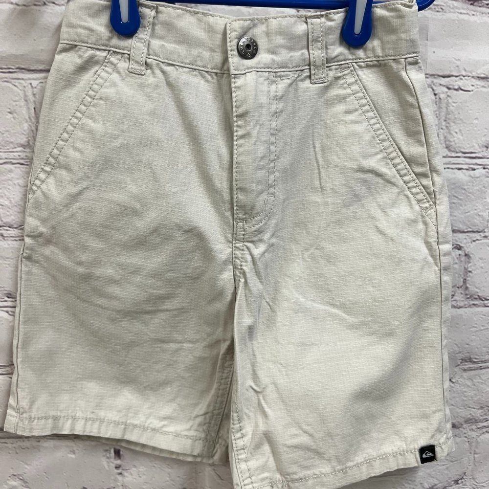 Boys Quicksilver Snap Closure Shorts